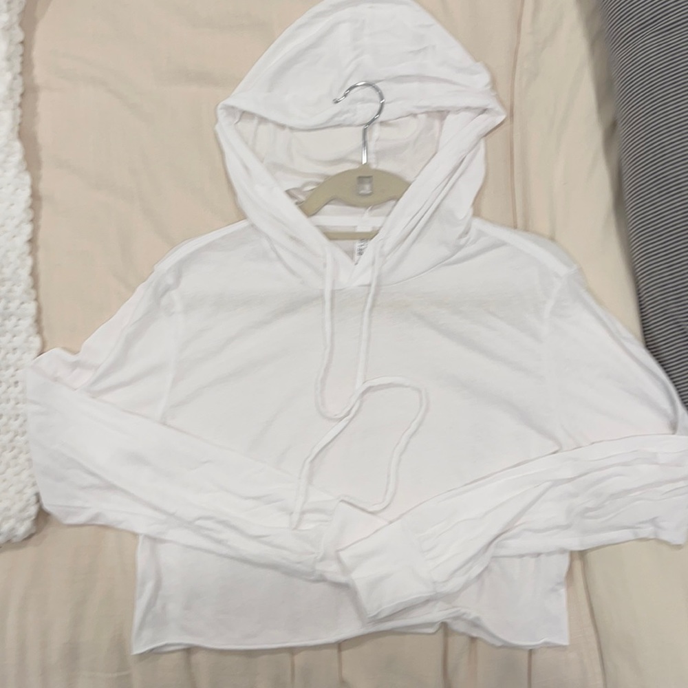 Light weight cropped hoodie